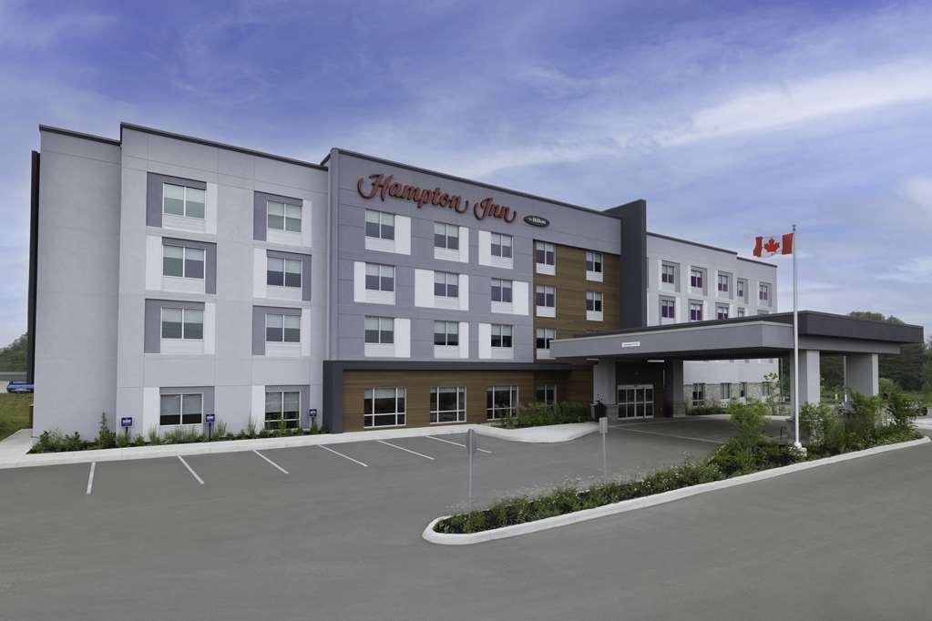 Hampton Inn Midland, On Exterior foto